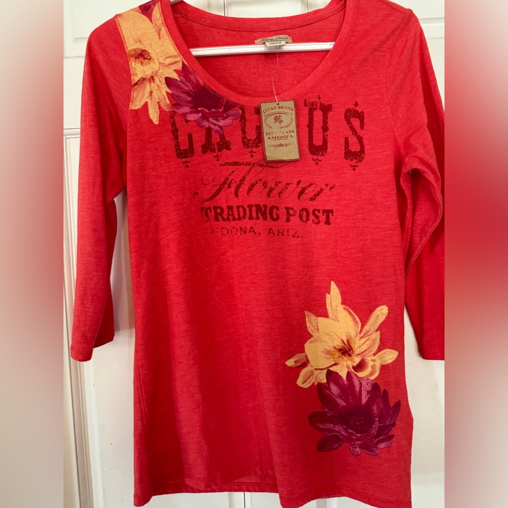 3/4 sleeve lucky brand top! NWT